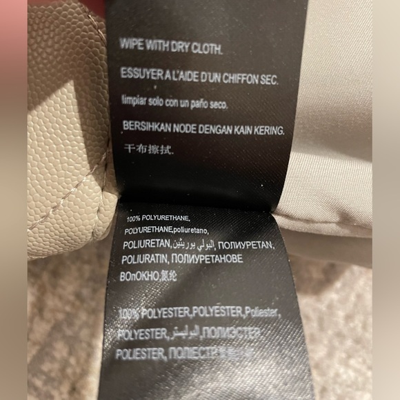 Bebe LYLA Shoulder Bag Taupe Color, Quilted Pattern Great Condition! - Picture 7 of 13